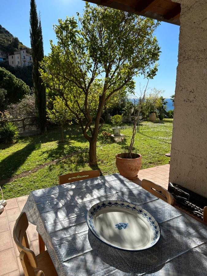 La Masa Hotel Éze Luaran gambar
